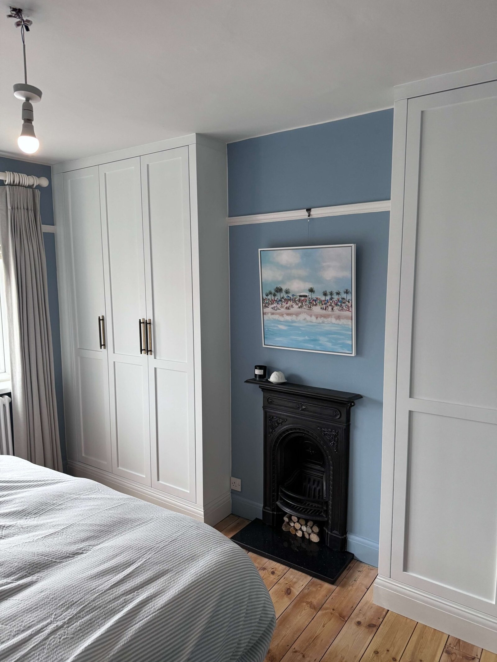 white-wardrobes