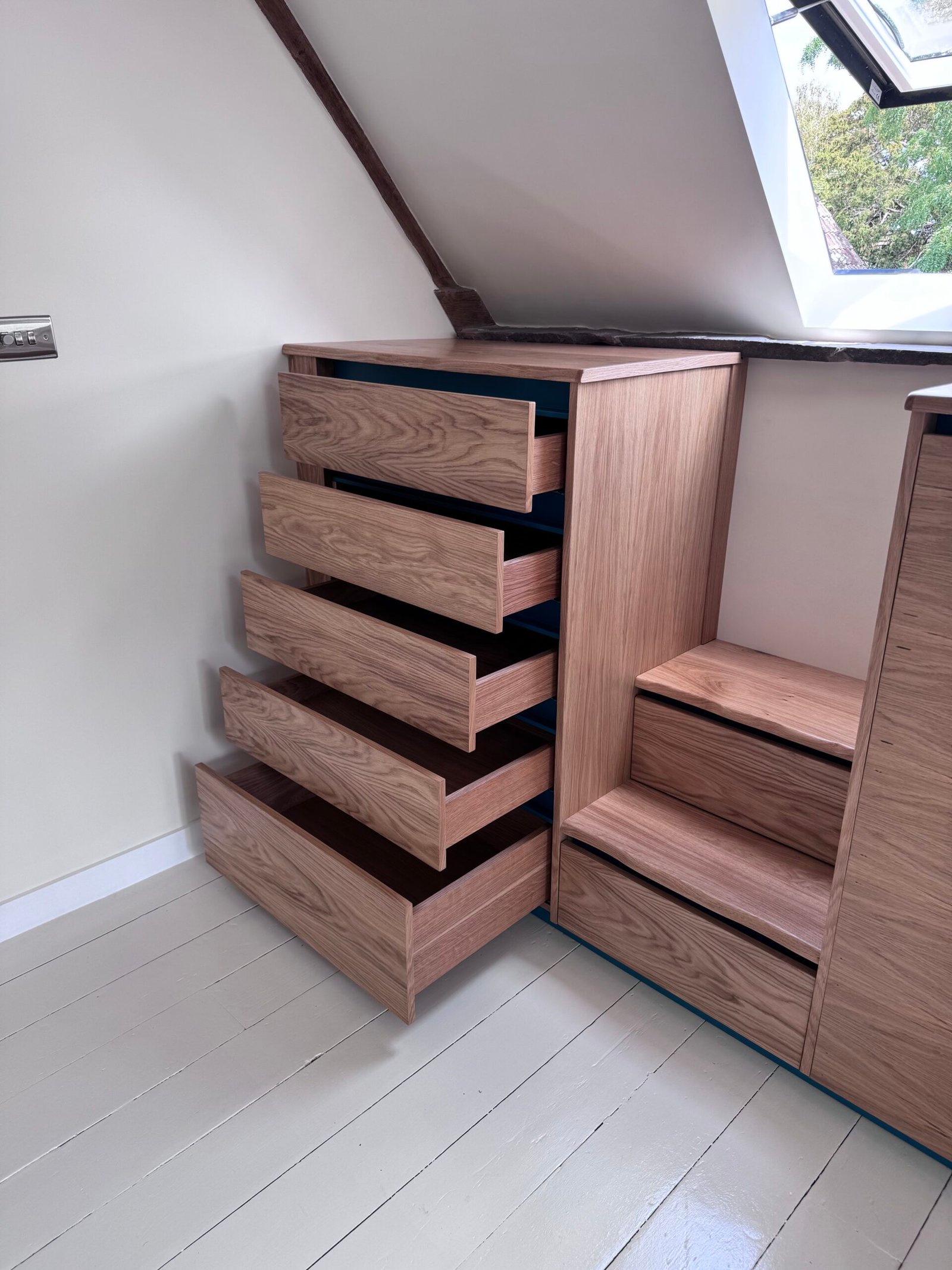 fitted-attic-storage-3