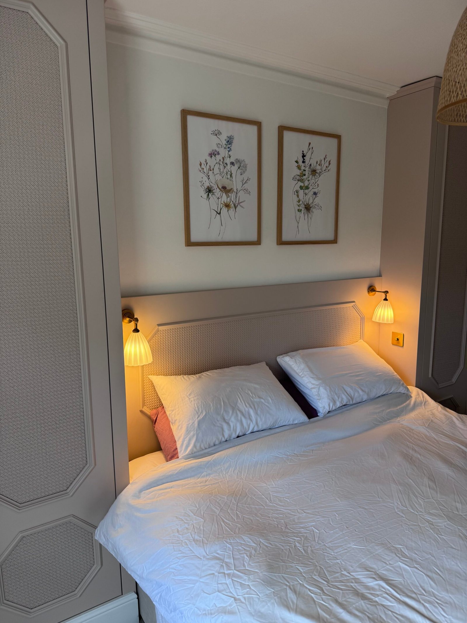 fitted-wardrobe-headboard-3