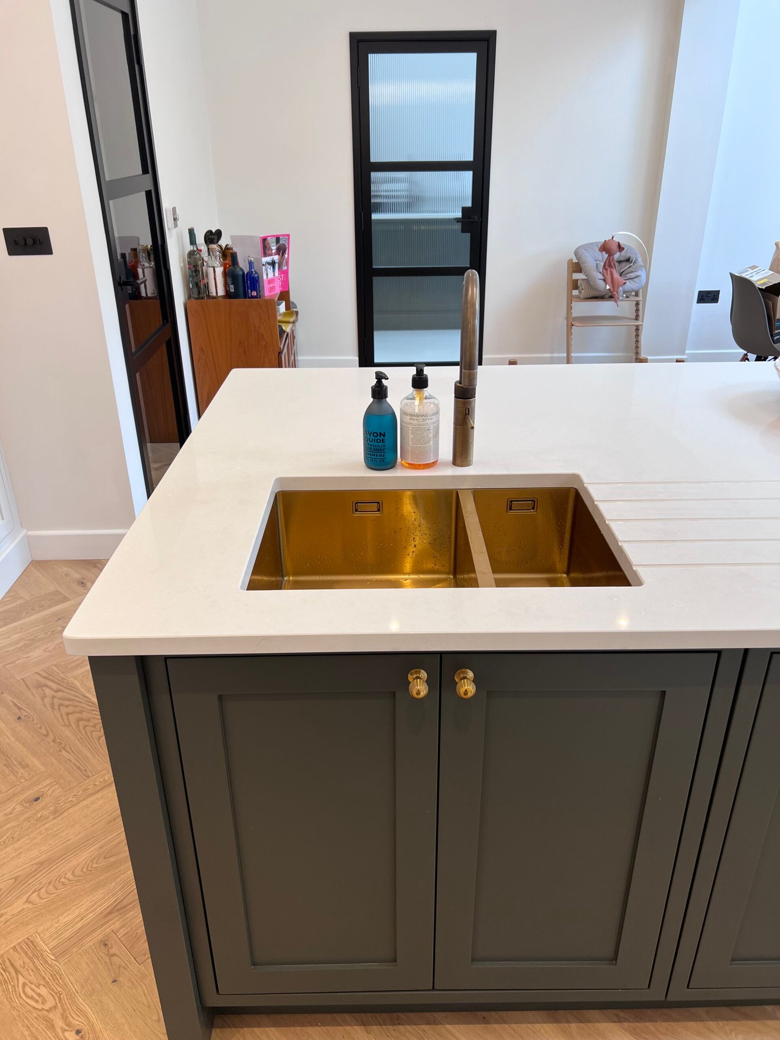 two-tone-shaker-kitchen-3