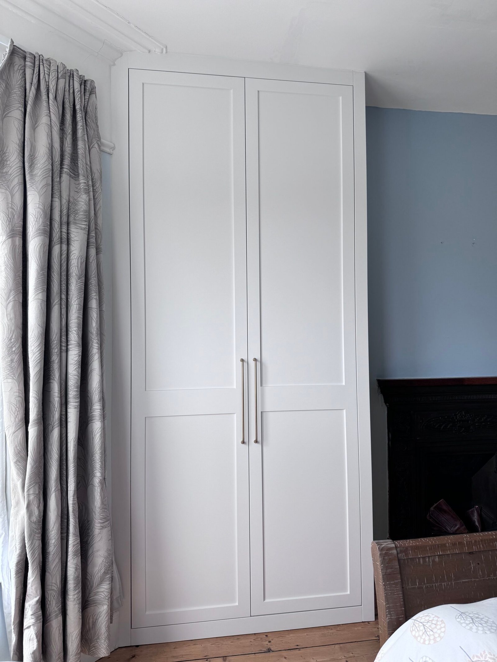 panelled-fitted-wardrobe-3
