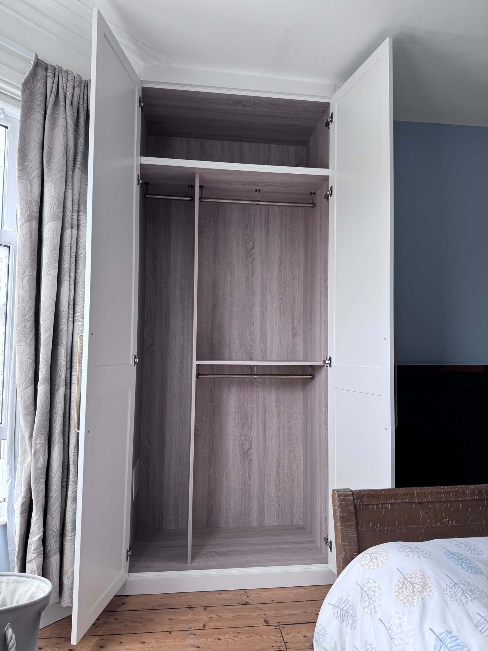 panelled-fitted-wardrobe-4